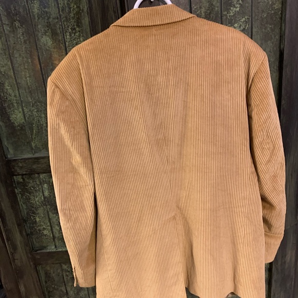 Men's Tan Scandia Woods Corduroy Blazer - Picture 9 of 9